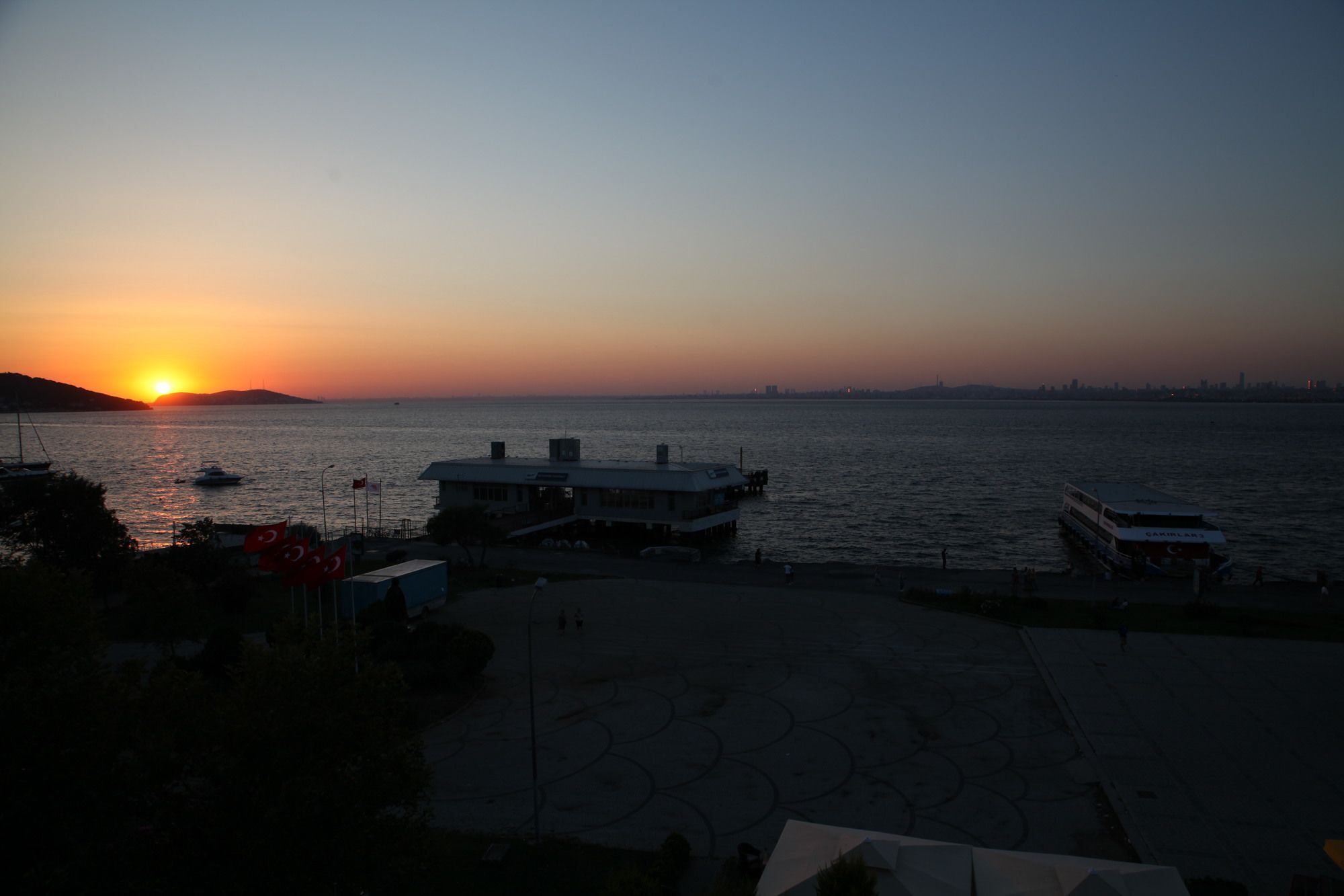 Buyukada Comfort Otel Adalar Exteriér fotografie