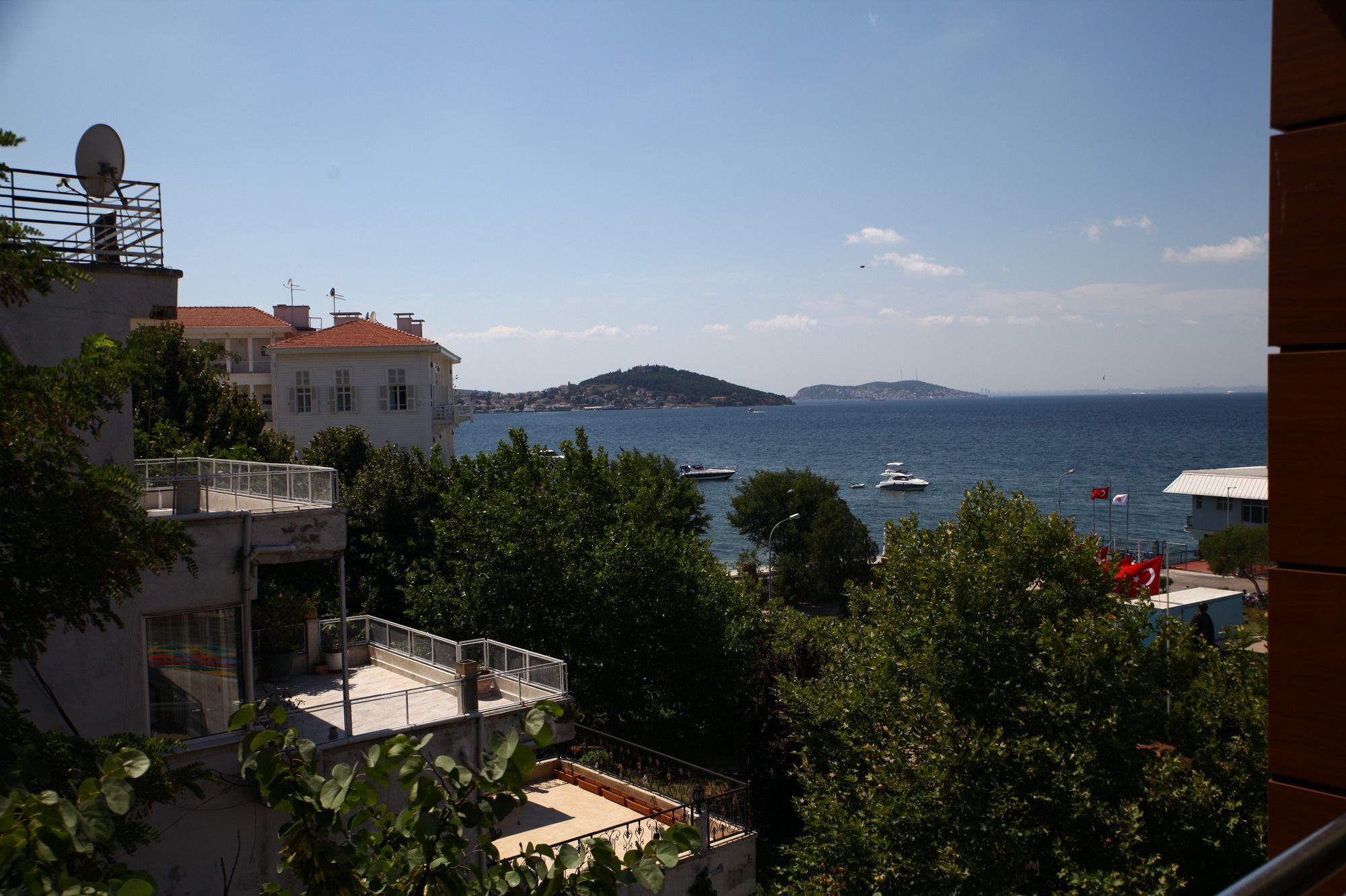 Buyukada Comfort Otel Adalar Exteriér fotografie
